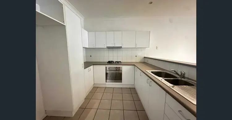 2/128 Broadmeadow Road, Broadmeadow NSW 2292