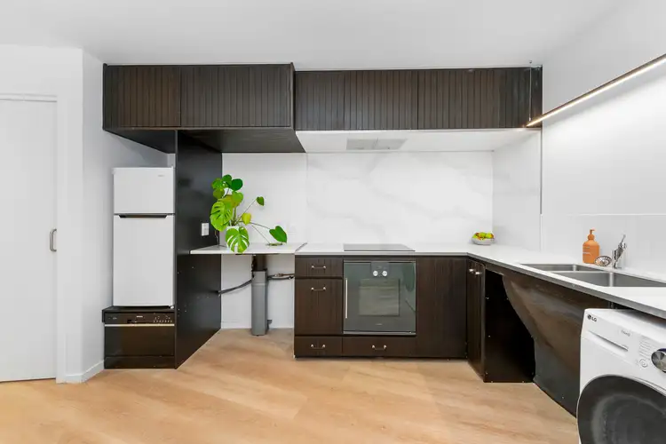 522/631 Victoria Street