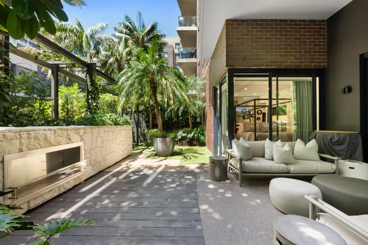 G06/1A Tusculum Street