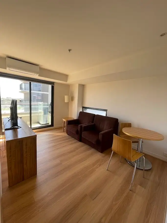 1330/572 St Kilda Road