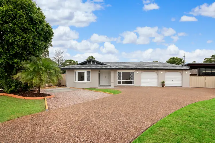 18 Barlow Close, Thornton NSW 2322