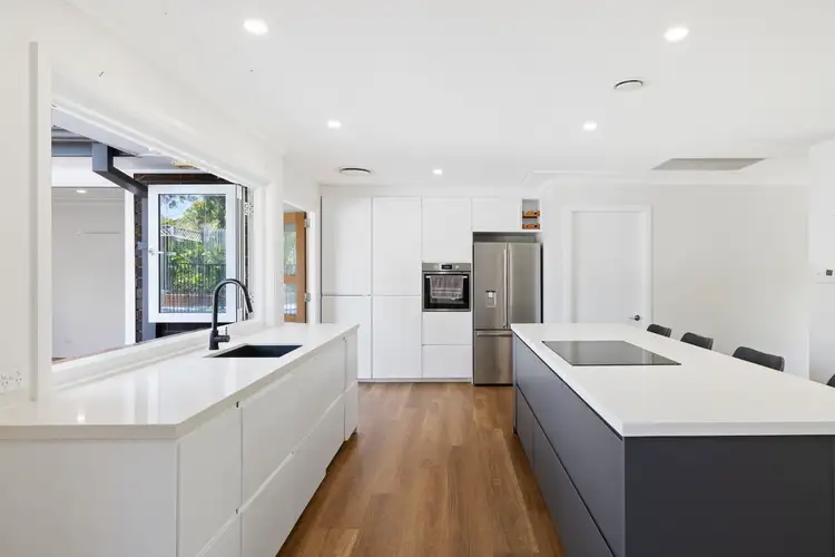 26 Hakea Avenue