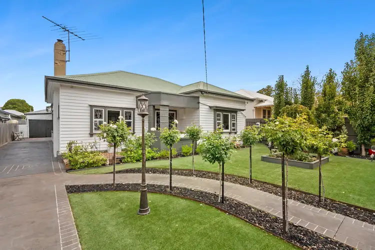 7 Oliver Street