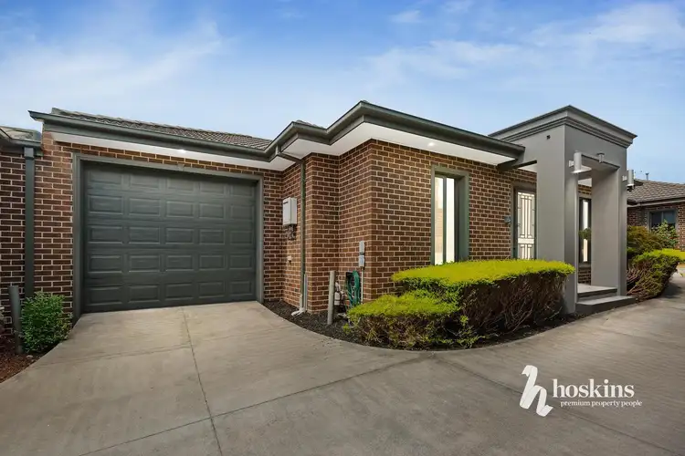 2/5 Bella Court