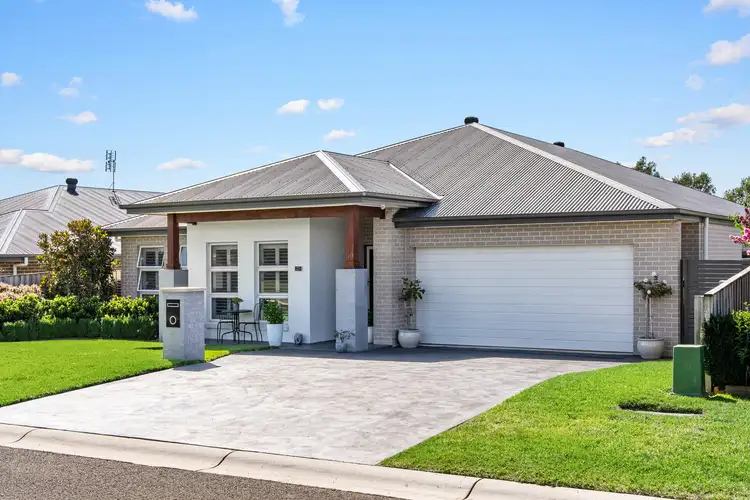 25 Darraby Drive