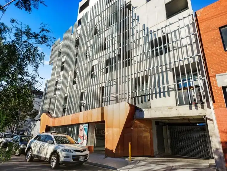 415/42 Porter Street