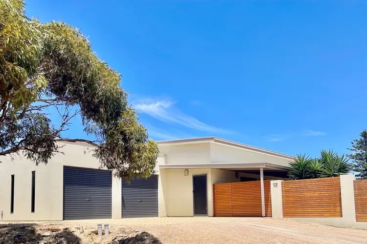 12 & 12A Decres Bay Road