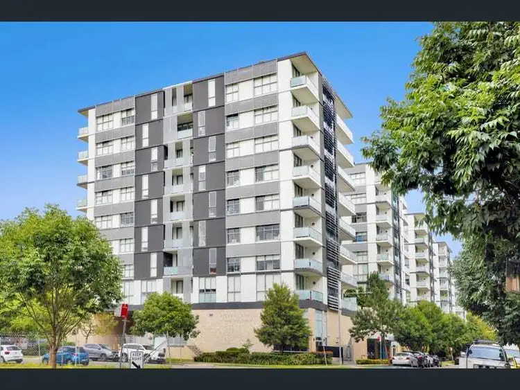 E927/1-39 Lord Sheffield Circuit