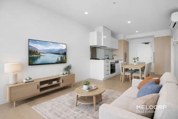 2414/864 Blackburn Road