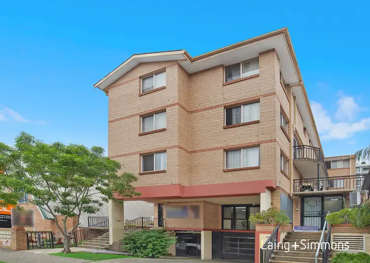 11/11 Macquarie Road