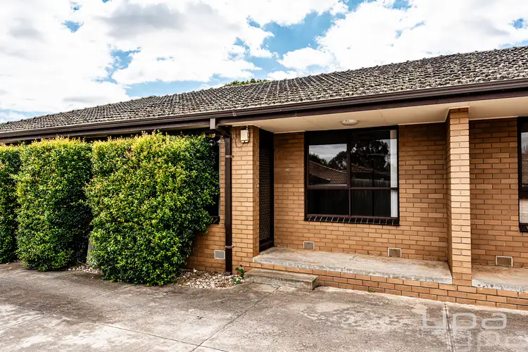 3/25 Mambourin Street