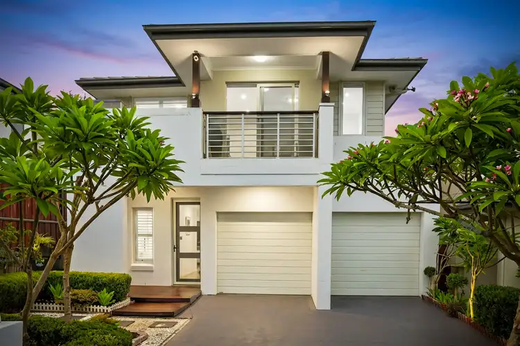 4 Laura Street