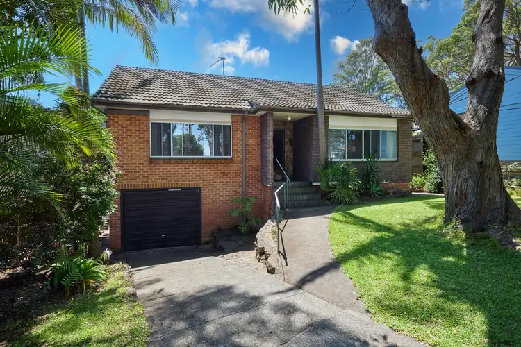 100 Woorarra Avenue