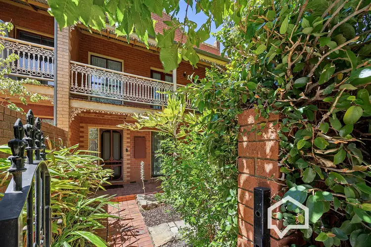 1/92 Barkly Terrace West