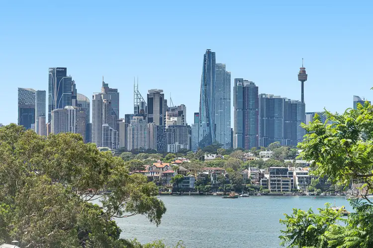 22/12 Margaret Street