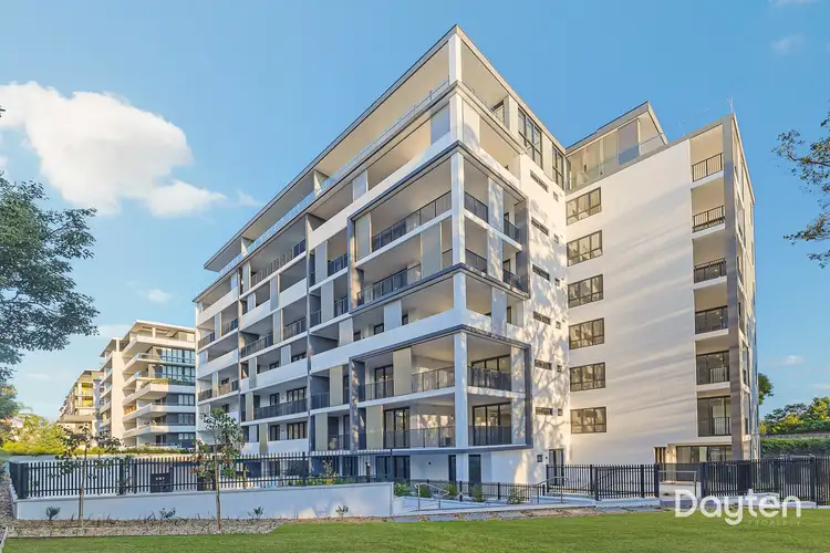 505/30 Pinnacle Street