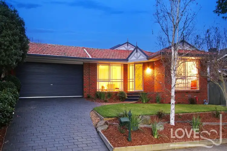 12 Incana Drive, Mill Park VIC 3082