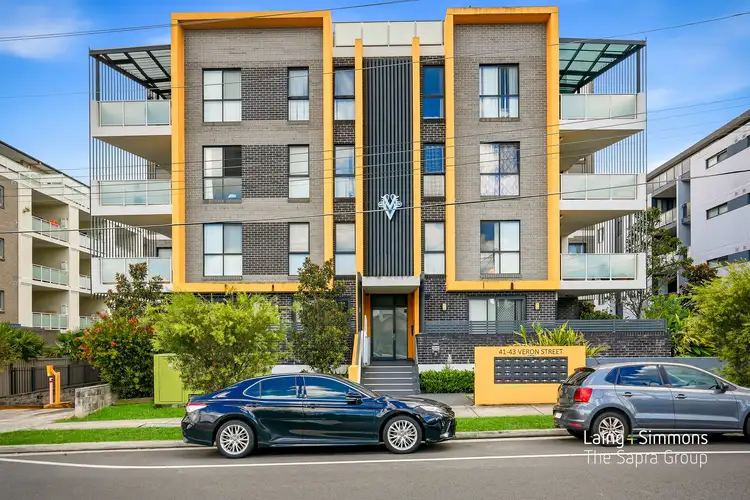 17/41-43 Veron Street