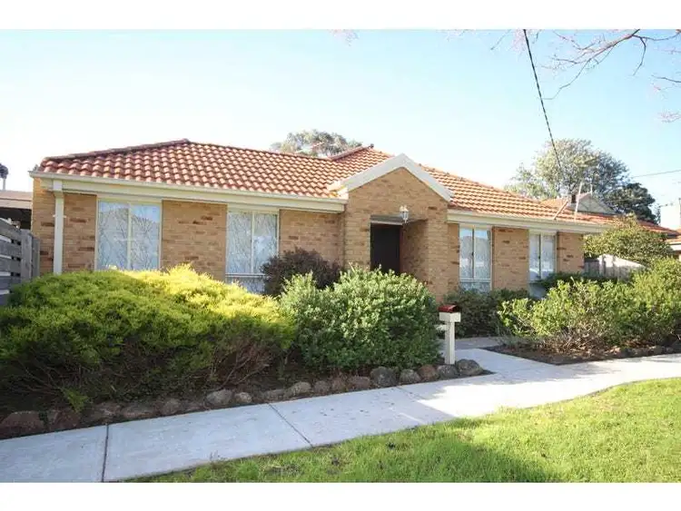 13A Everglade Avenue