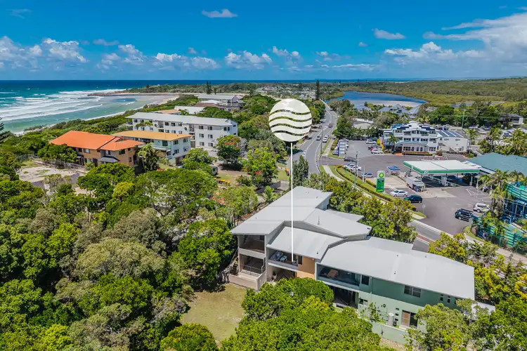 2/2 Tweed Coast Road