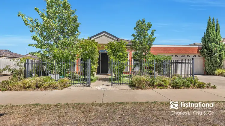 1/23 Hare Street