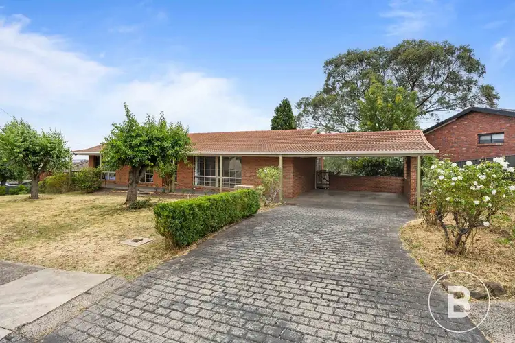8 Watson Drive
