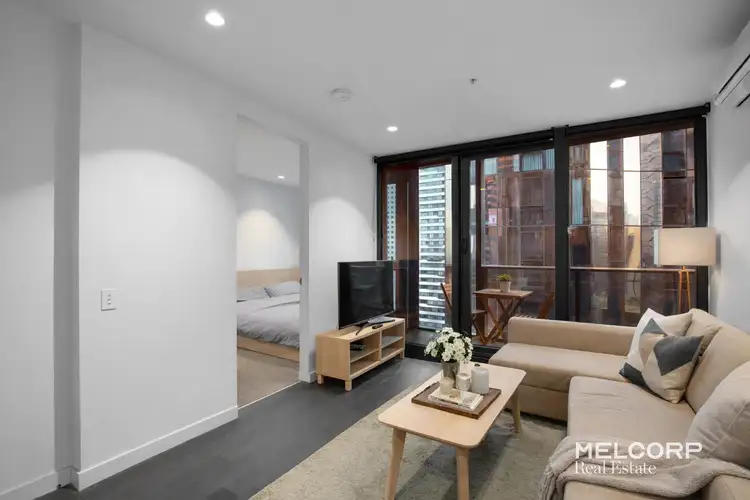 2911/135 A'beckett Street