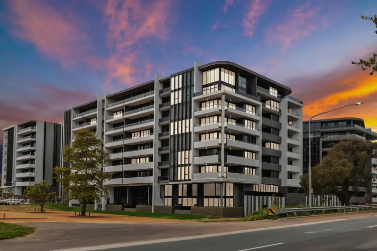 94/44 Constitution Avenue