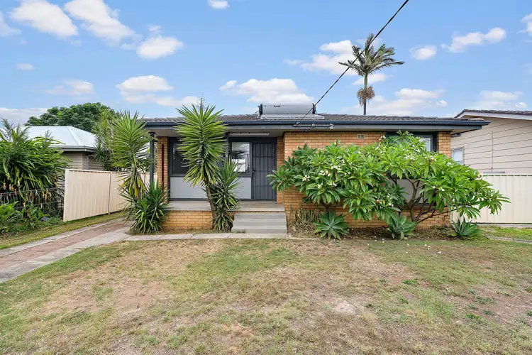 14 Green Hills Avenue