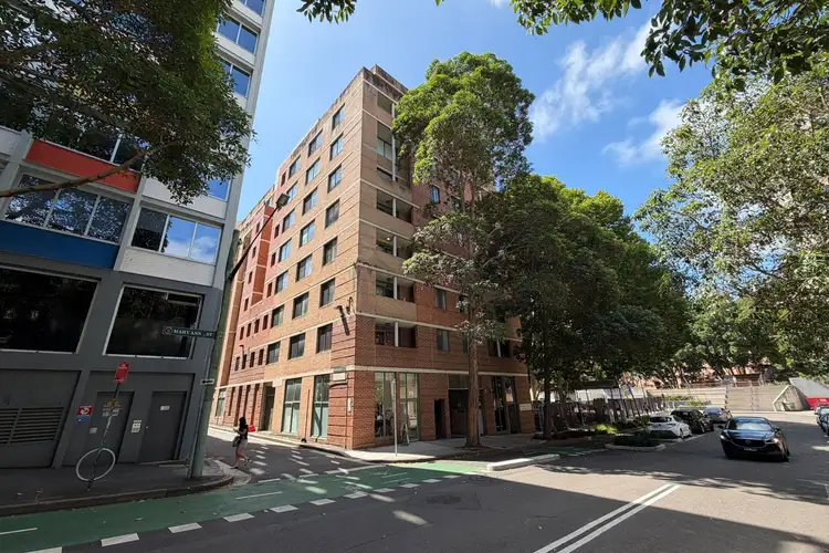 93/82 Mary Ann Street