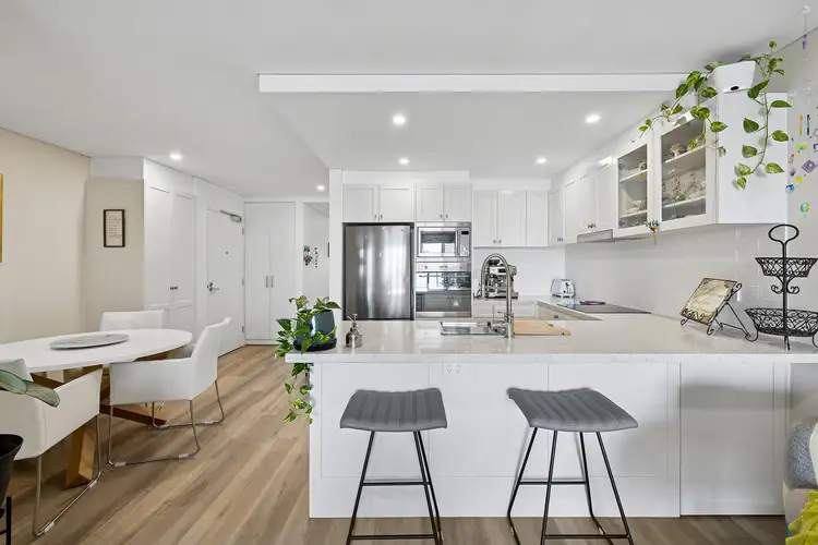 406/6-8 Bullecourt Street