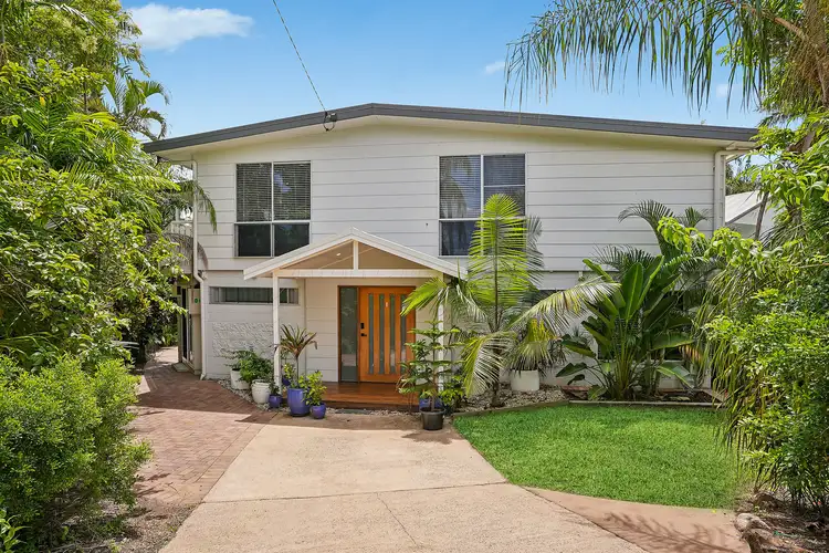 15 Taylor Street