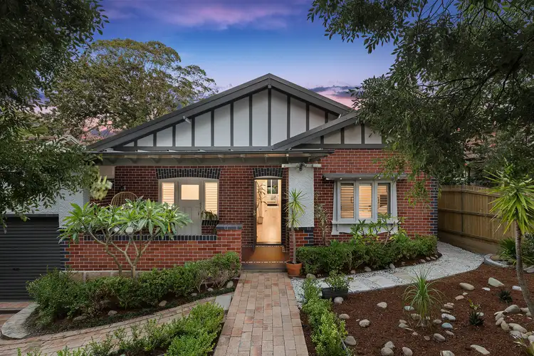 25 Carlos Road