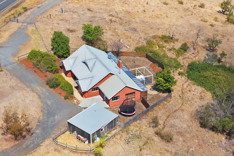 939 Tea Tree Road