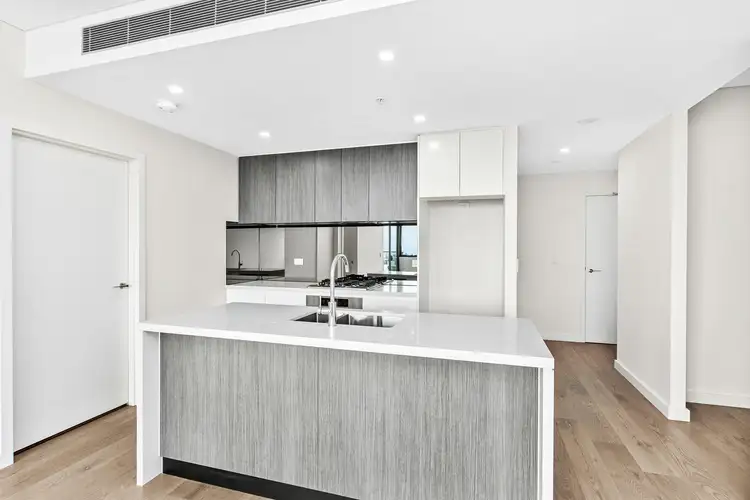 503/3 Garrigarrang Avenue