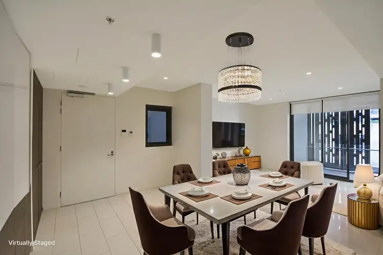 211/570-588 Oxford Street