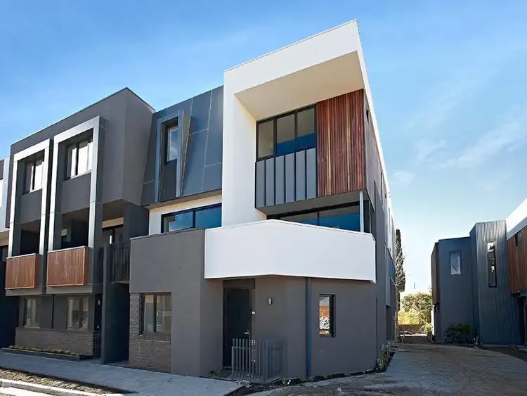 19 Dianella Walkway