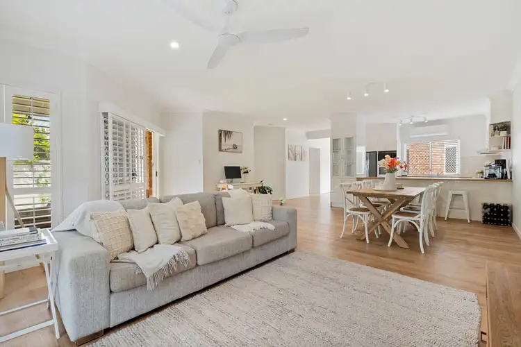 2/21 Peppertree Circuit