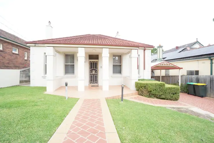 42 Darvall Road
