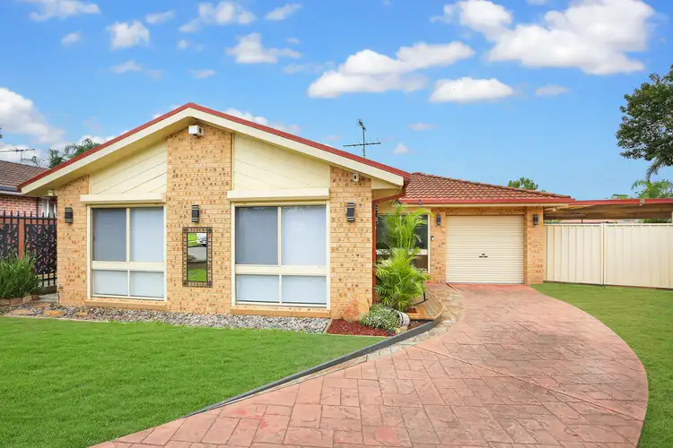 12 Gale Place