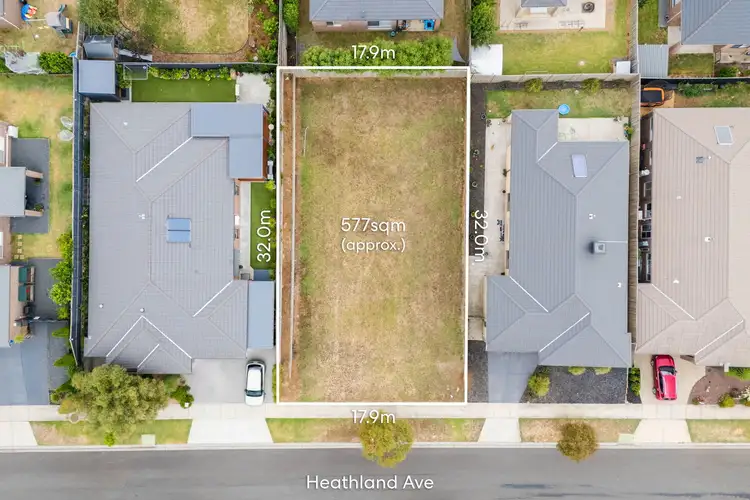 7 Heathland Avenue