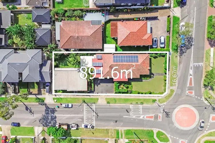 66 Simmat Avenue
