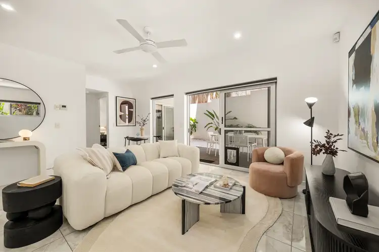 5/7 Roche Avenue