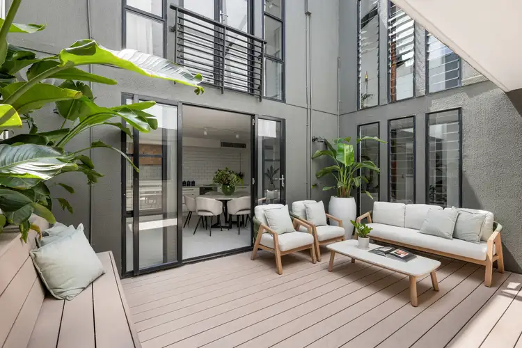 1/84 Francis Street