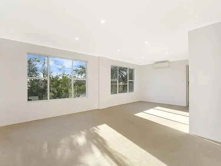 1/27 Bunbury Avenue, Sutherland NSW 2232