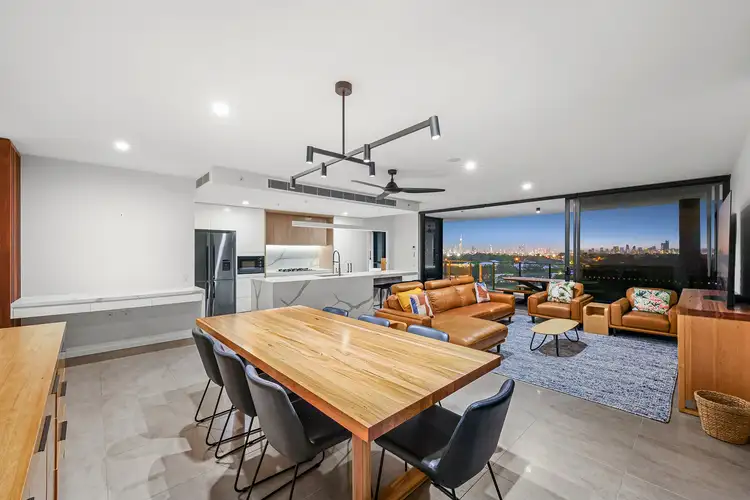 4101/21 Ross Street