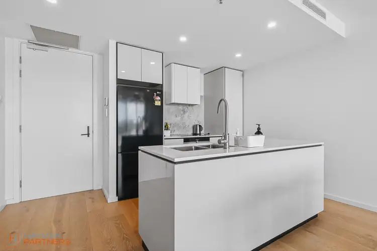 907/39 London Circuit