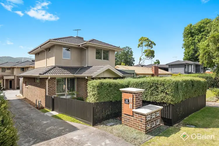4/3 Pine Crescent
