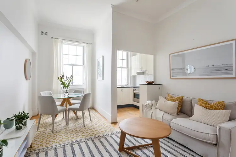 10/90-94 Campbell Parade