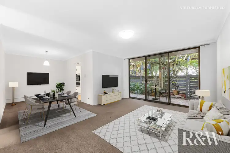 10/2 Rodborough Avenue